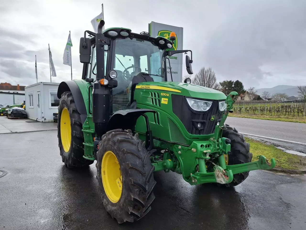 John Deere 6130M Traktor gebraucht