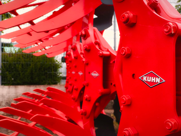 KUHN Landtechnik Fischer Landmaschinen Pfalz