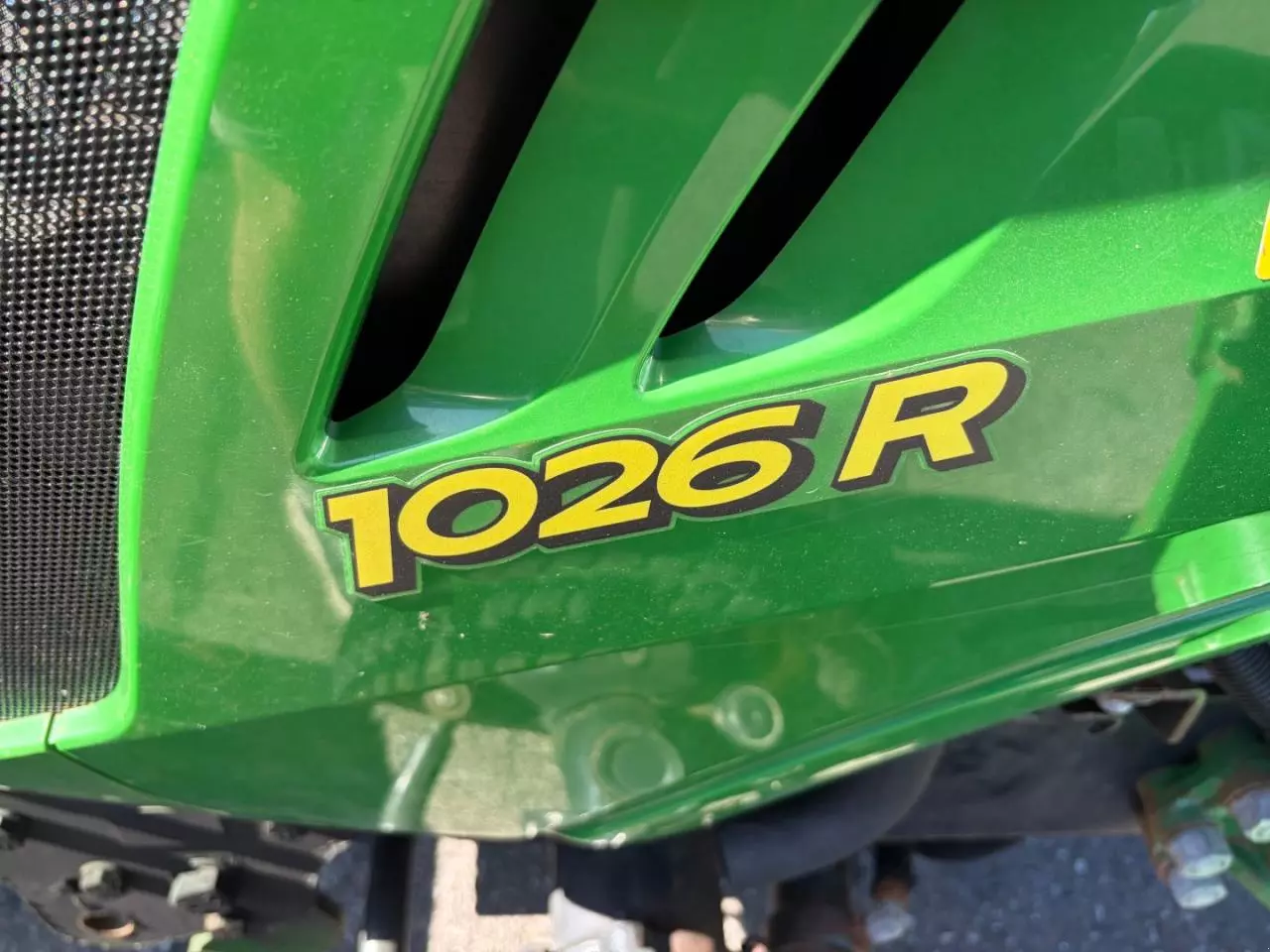 John Deere 1026R Ansicht 4