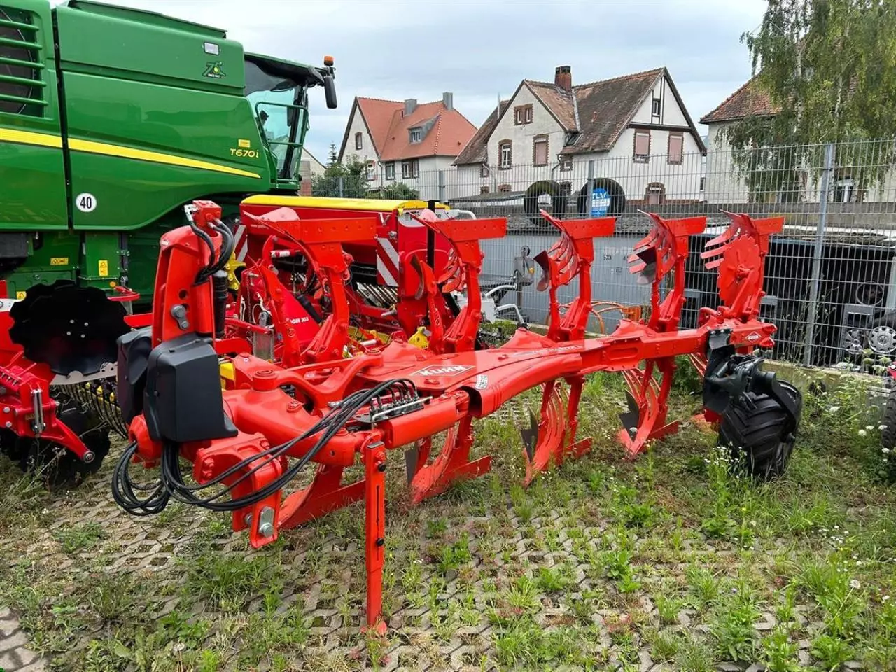 KUHN Vari-Master L VML5E6T95, Volldrehpflug 5-scharig, Baujahr 2023
