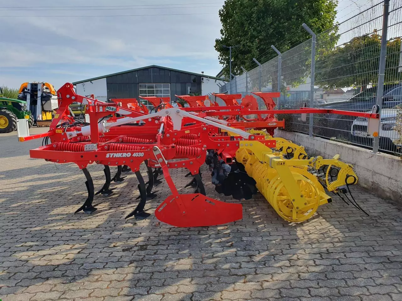 Pöttinger SYNKRO 4030 K NOVA Grubber – Bild 4